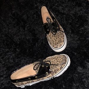Cheetah prints sperry’s